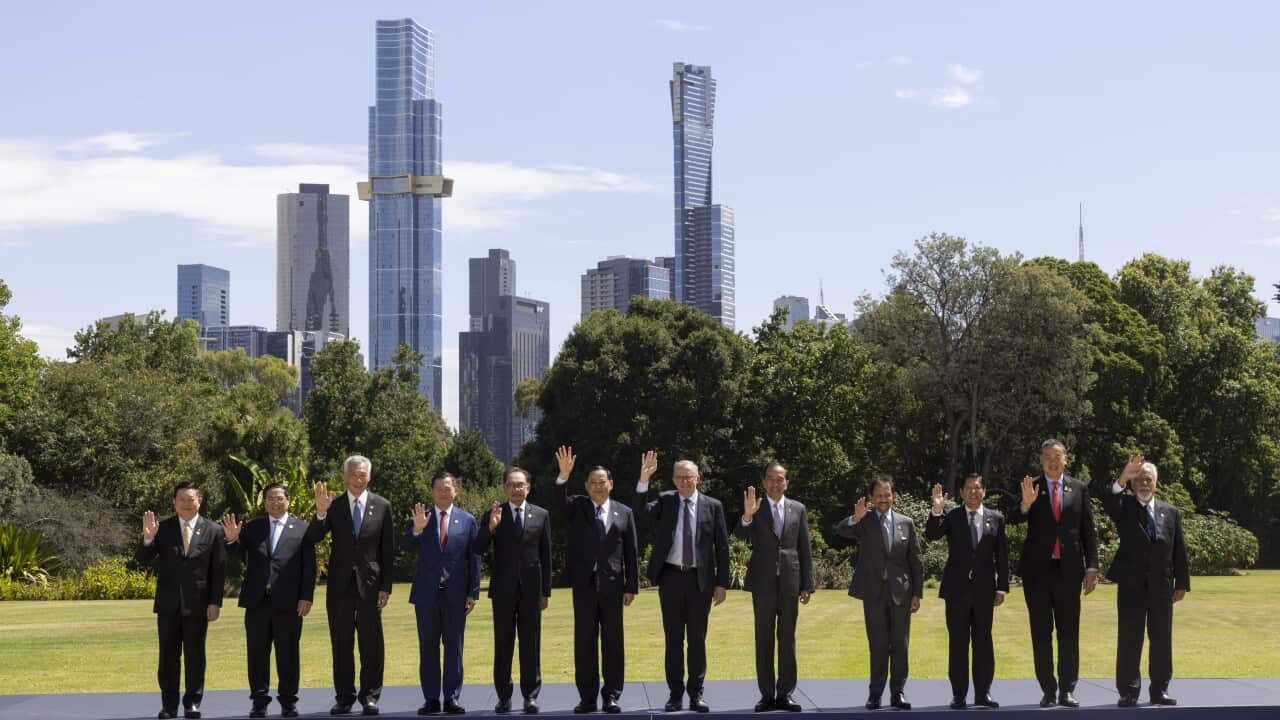 Foto familia informal iha Governador Victoria nia residensia iha Melbourne