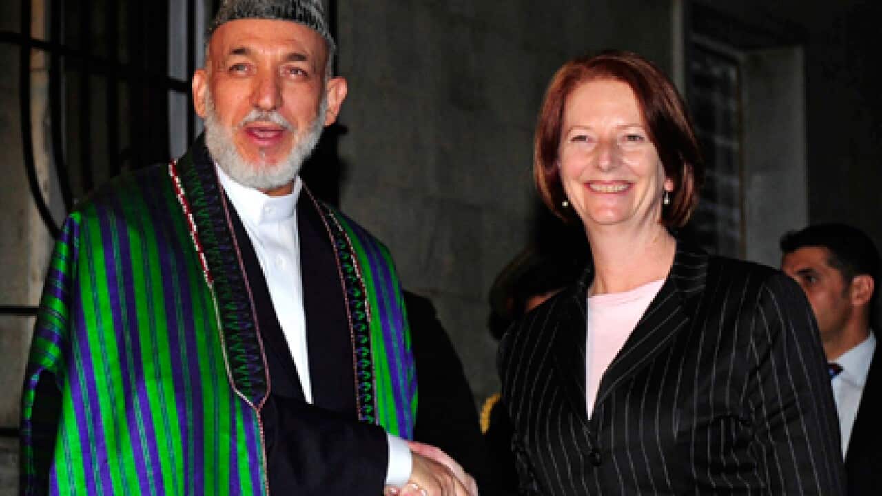 gillard_karzai_101004_B_ap_453356974