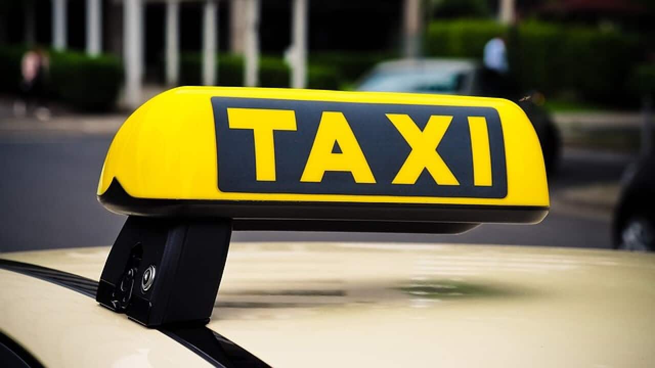 Taxi