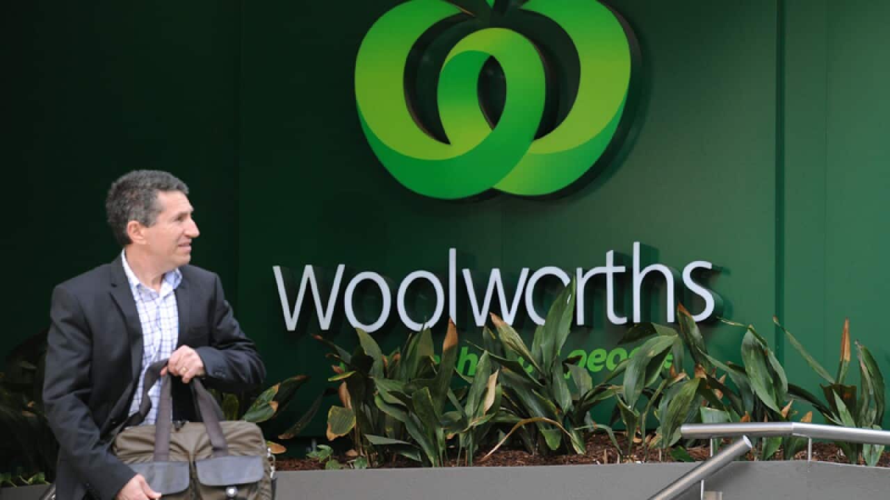 A Woolworths sign