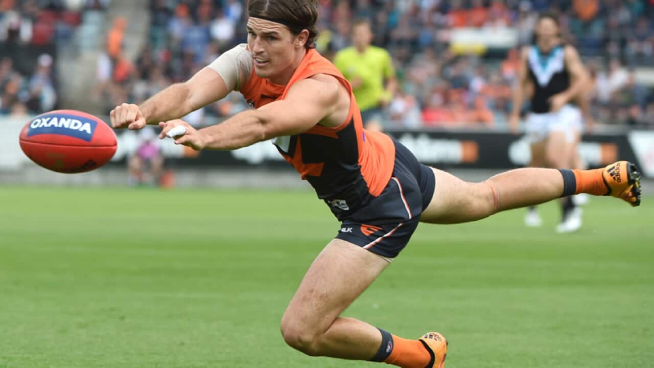 Phil Davis of the Giants