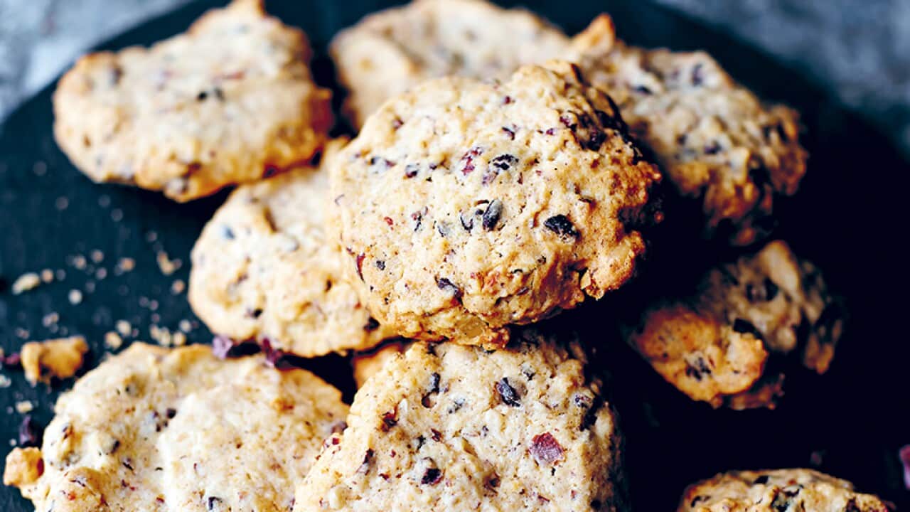 Cacao nib hazelnut cookiesCacao nib hazelnut cookies
