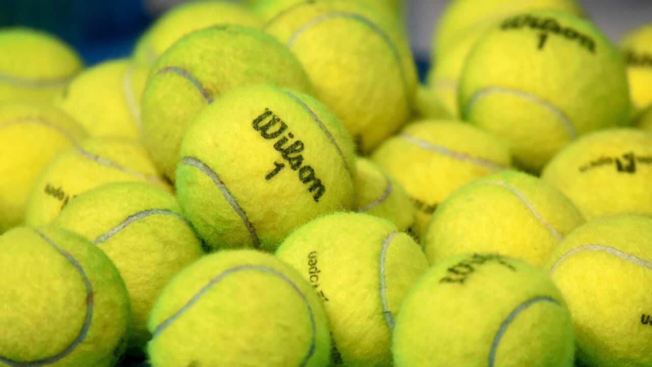 Tennis balls