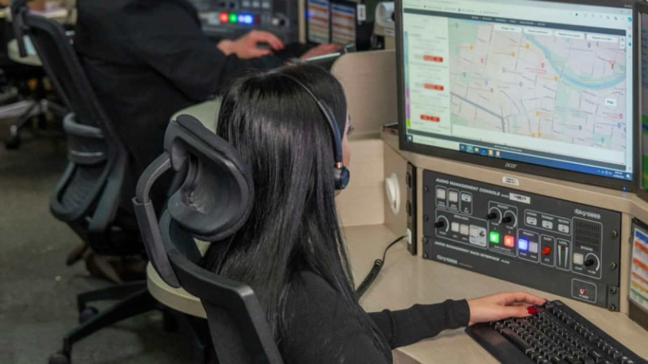 通讯应用程序Telegram创始人在法国被捕我们知道什么| SBS Chinese