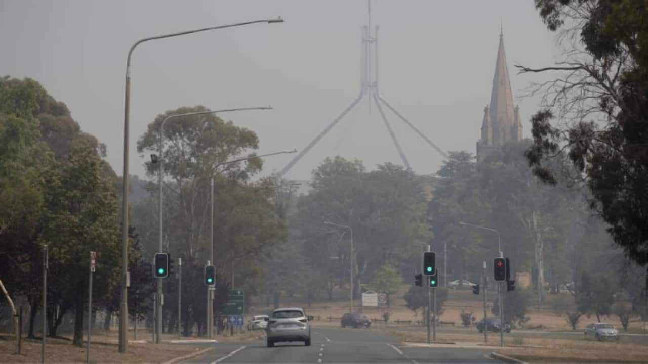 Bushfire smoke haze returns to Canberra