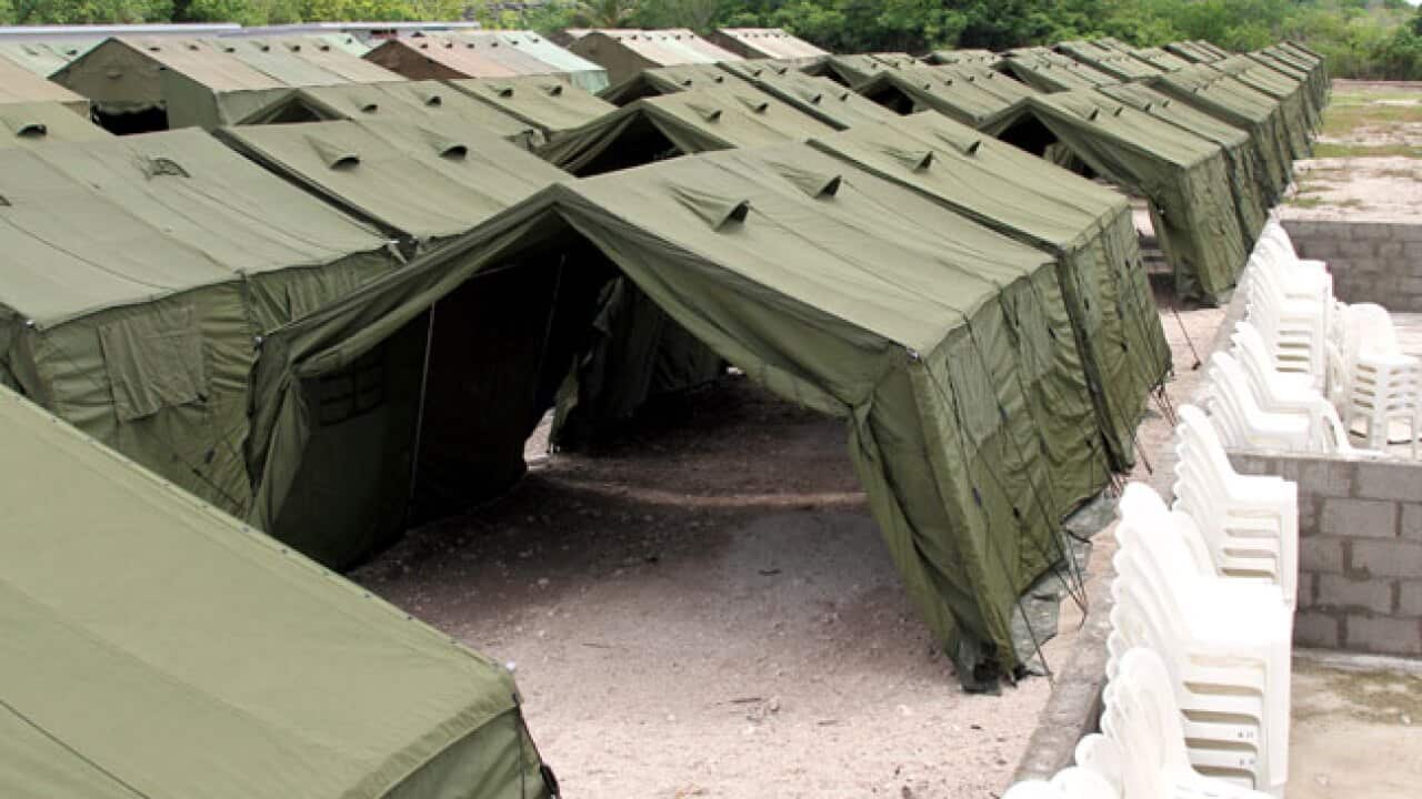 Nauru_asylum_121122_L_AAP_1478821300