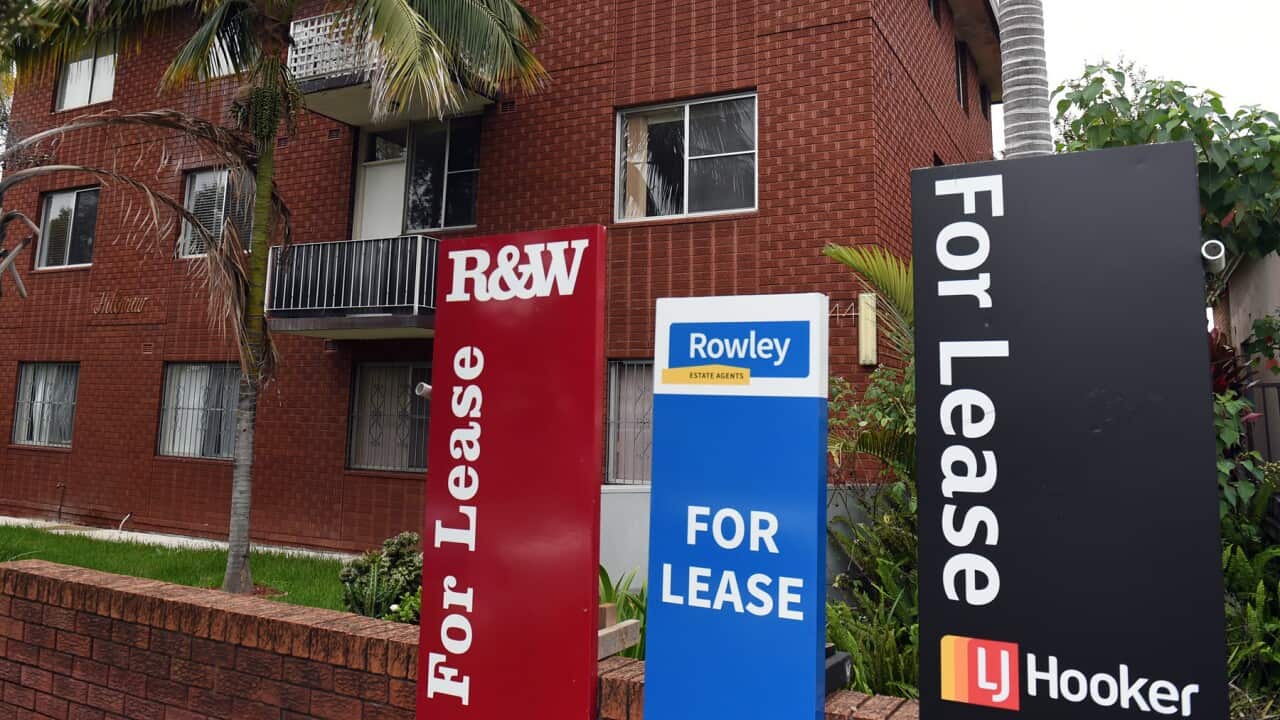 For lease signs outside units in Sydney