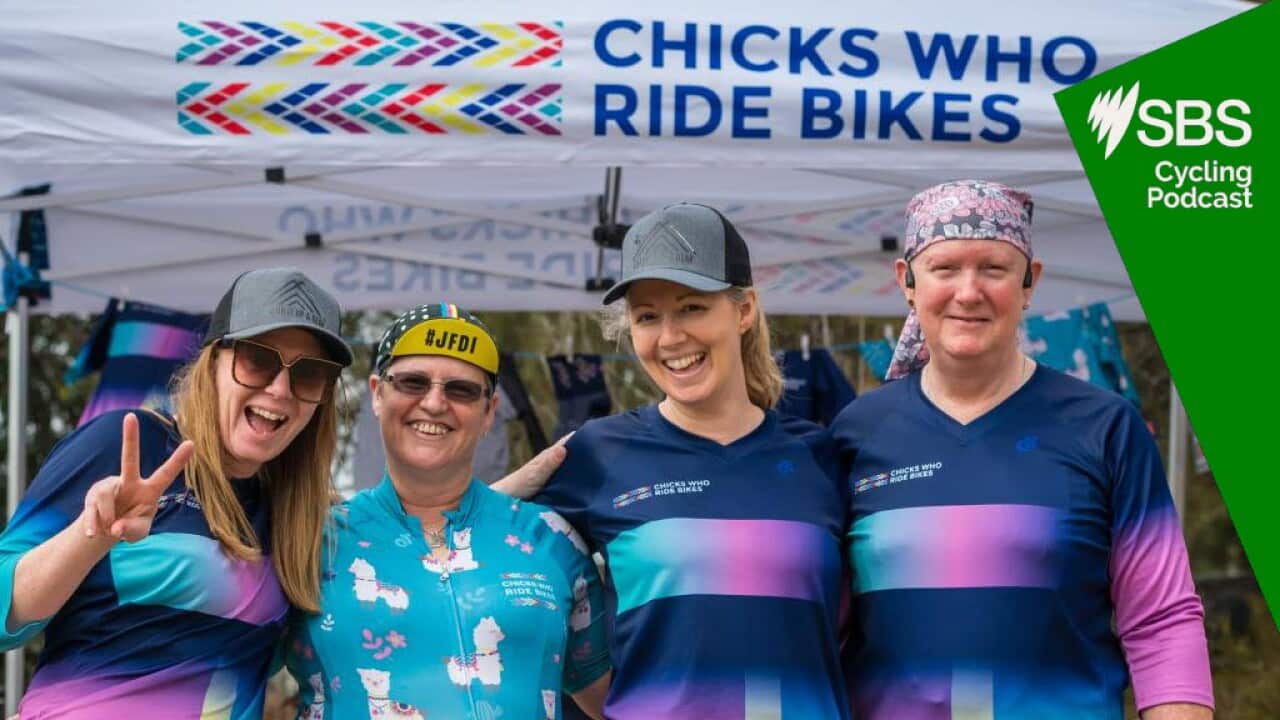 Jordana Blackman (2nd from right) from the Club "Chicks who ride bikes"