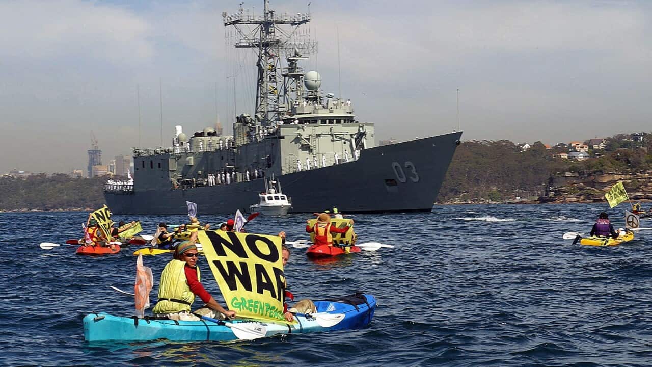 Greenpeace protestors attempt to block HMAS Sydney leaving for Iraq in 2003