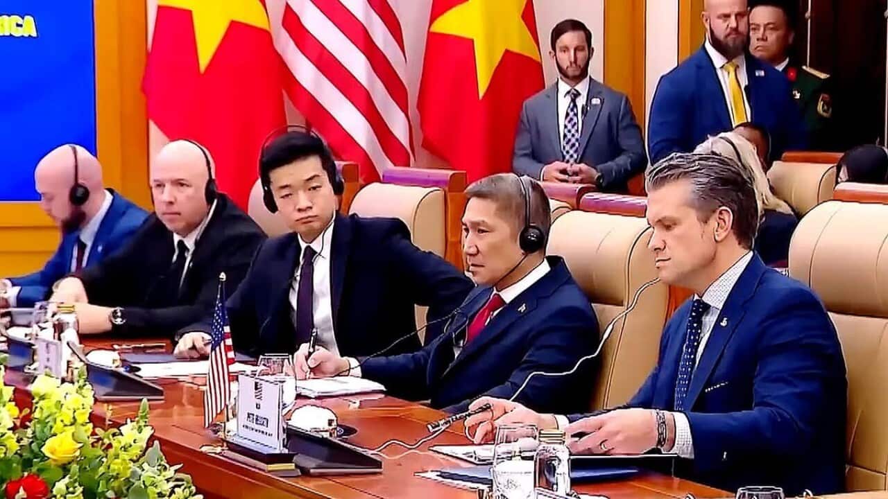 Pete Hegseth and Hung Cao visit VN.jpg