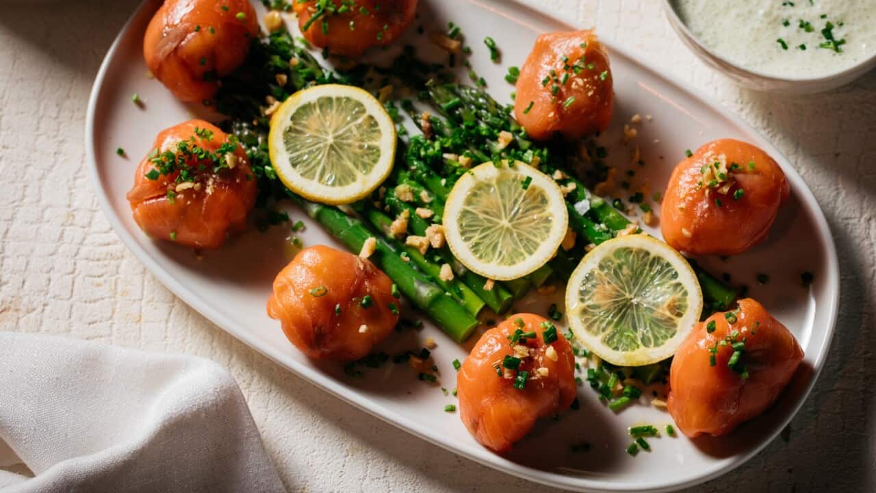Smoked salmon and avocado parcels with minted yoghurt