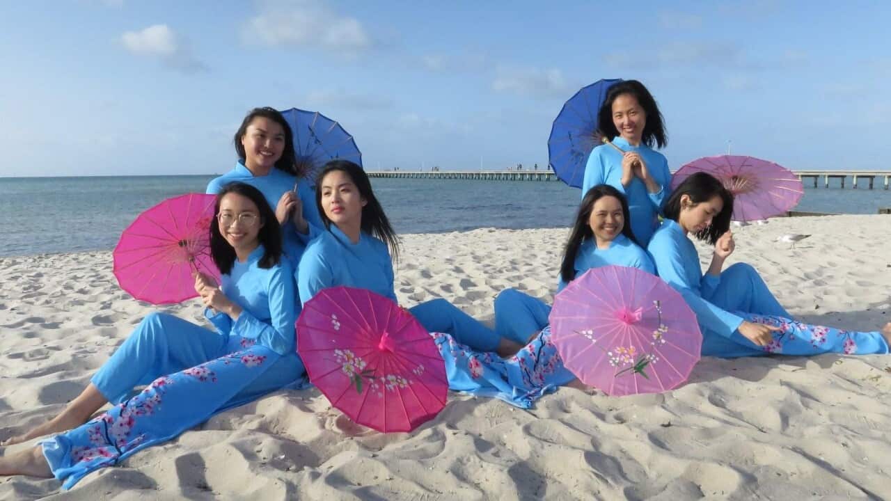 Nhóm múa Ba Dòng Sông.