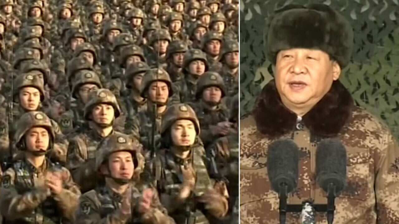 Chinese President Xi Jinping addresses troops.