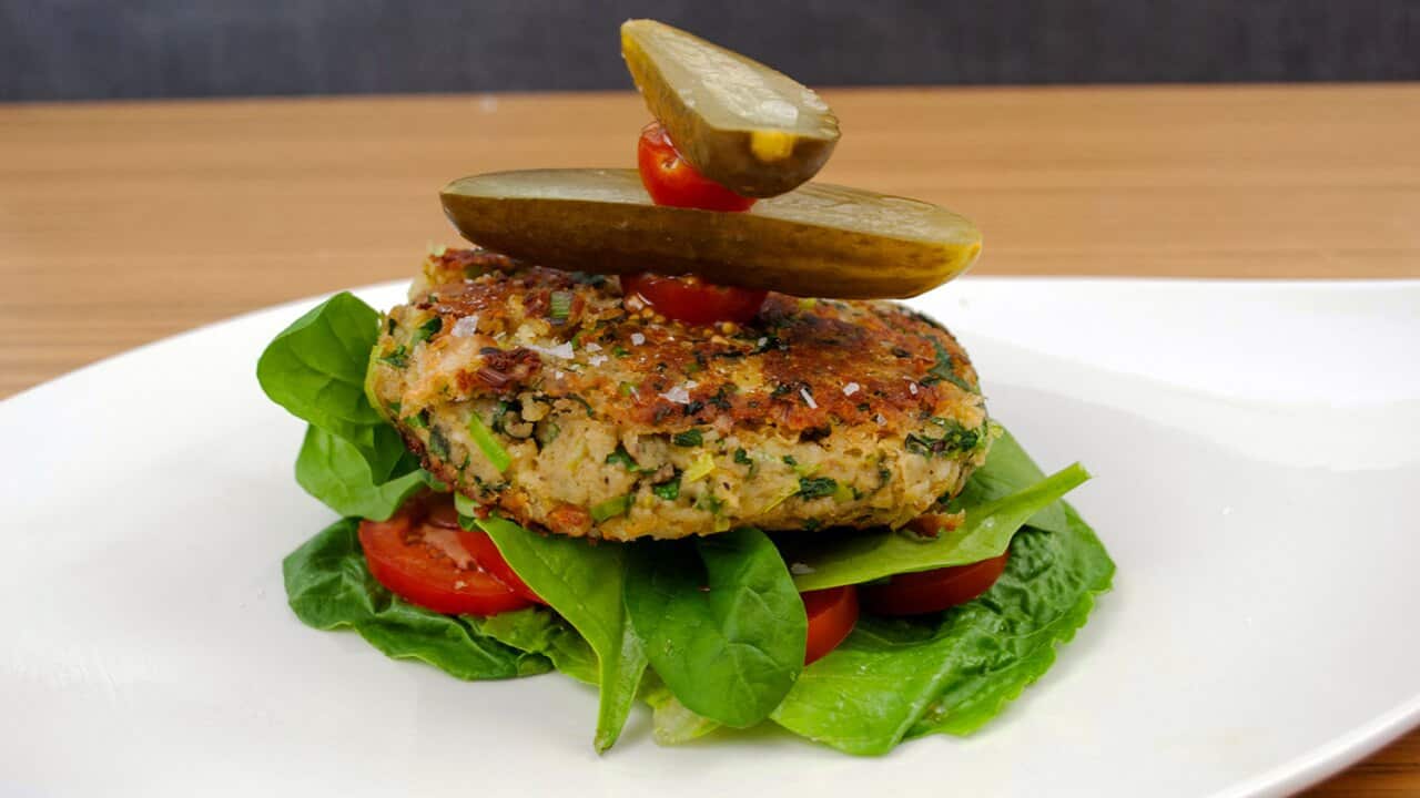 Cheesy beany burgers