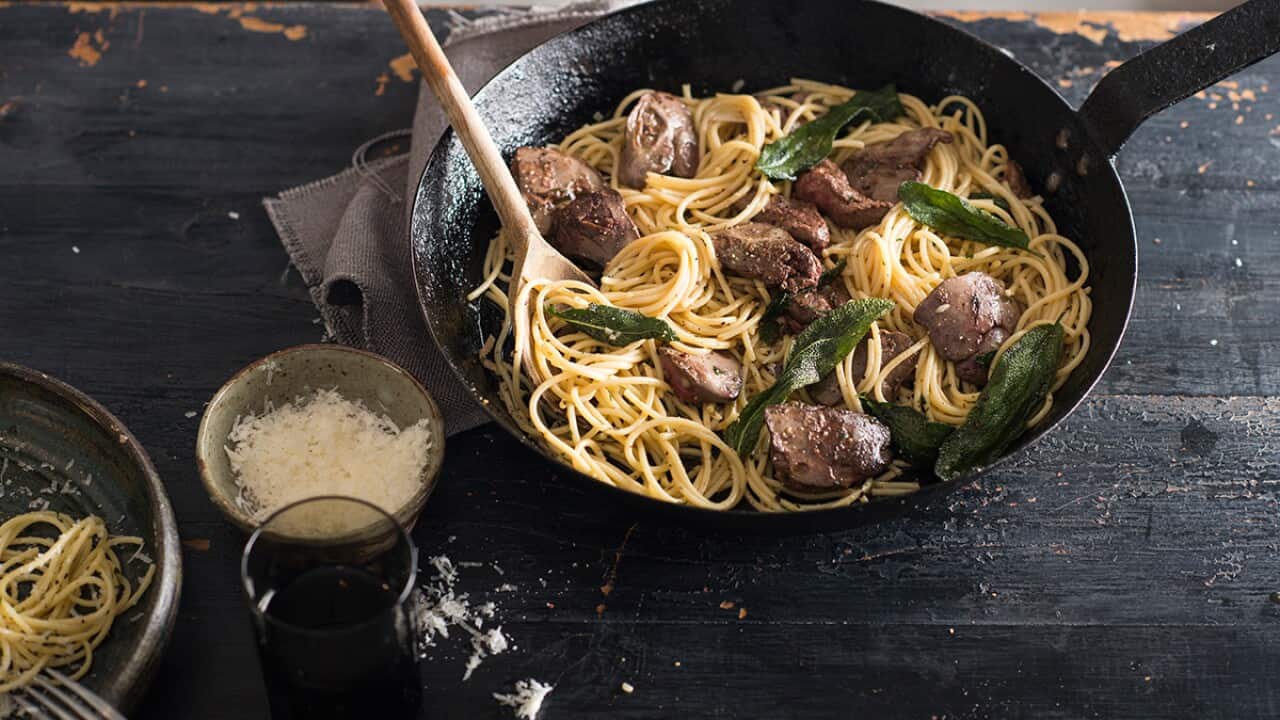 Spaghetti with chicken livers