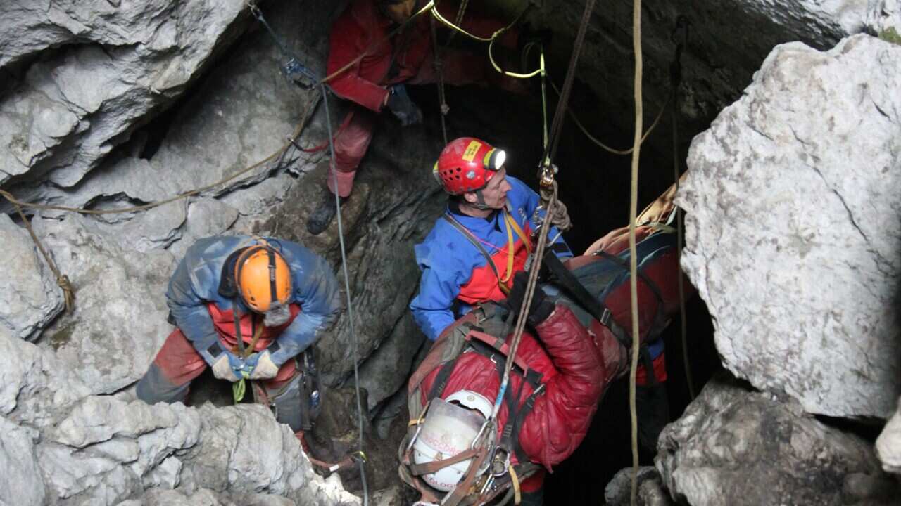 german_cave_rescue_getty.jpg