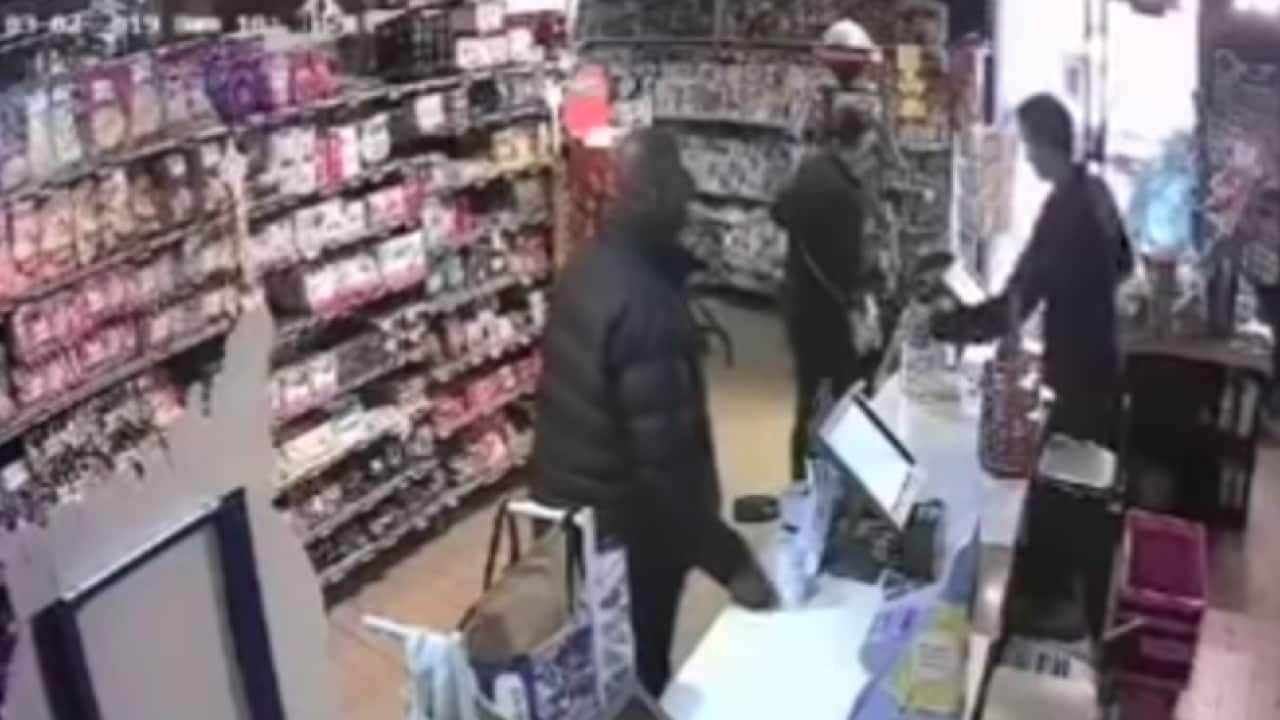 Vol d'une cagnotte dans un supermarché