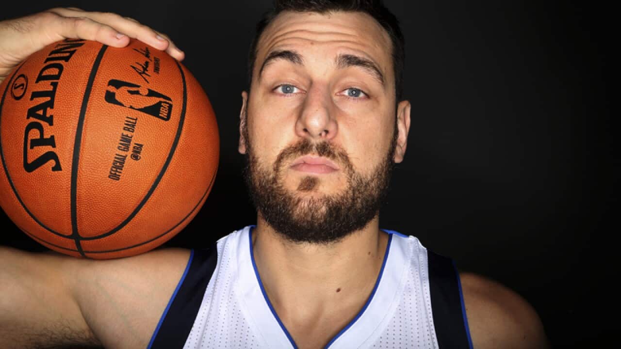Dallas Mavericks center Andrew Bogut