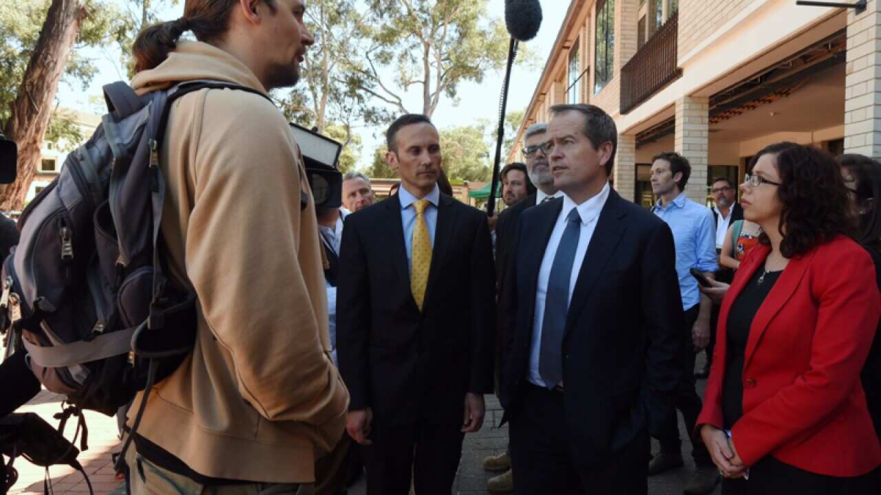 Matthew Ruffin confronts Bill Shorten.