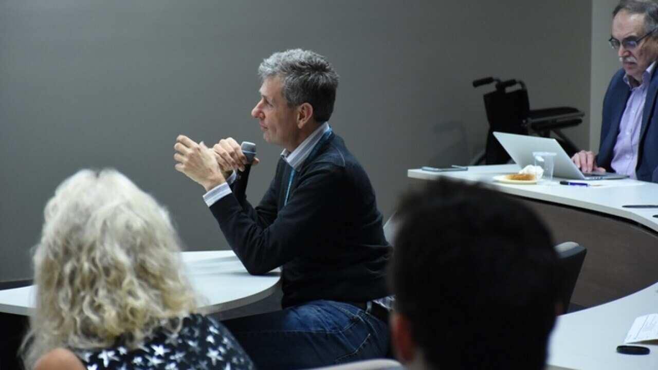 Prof E. Buckingham at the book launch for Merle Ricklefs' 'Soul Catcher' at Monash University, Melb 23 Aug 2018.