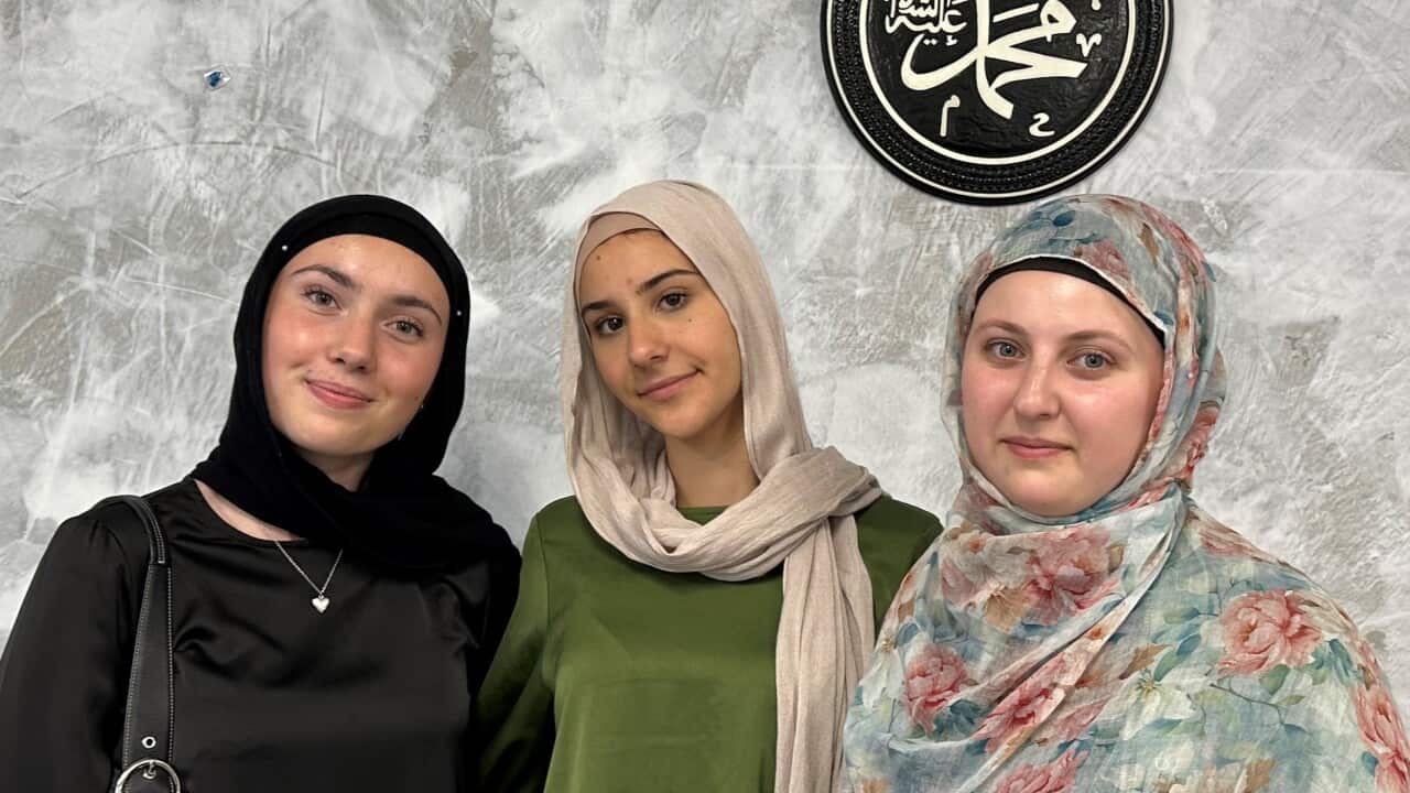 Omladinski iftar, ABIC Deer Park 2026, Azra Mujagić, Naida Mutapčić i Zehra Glamočić 1.jpg