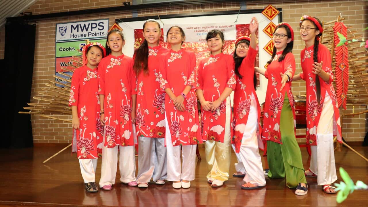 Các em trong ban nhạc trường Việt ngữ Inner West