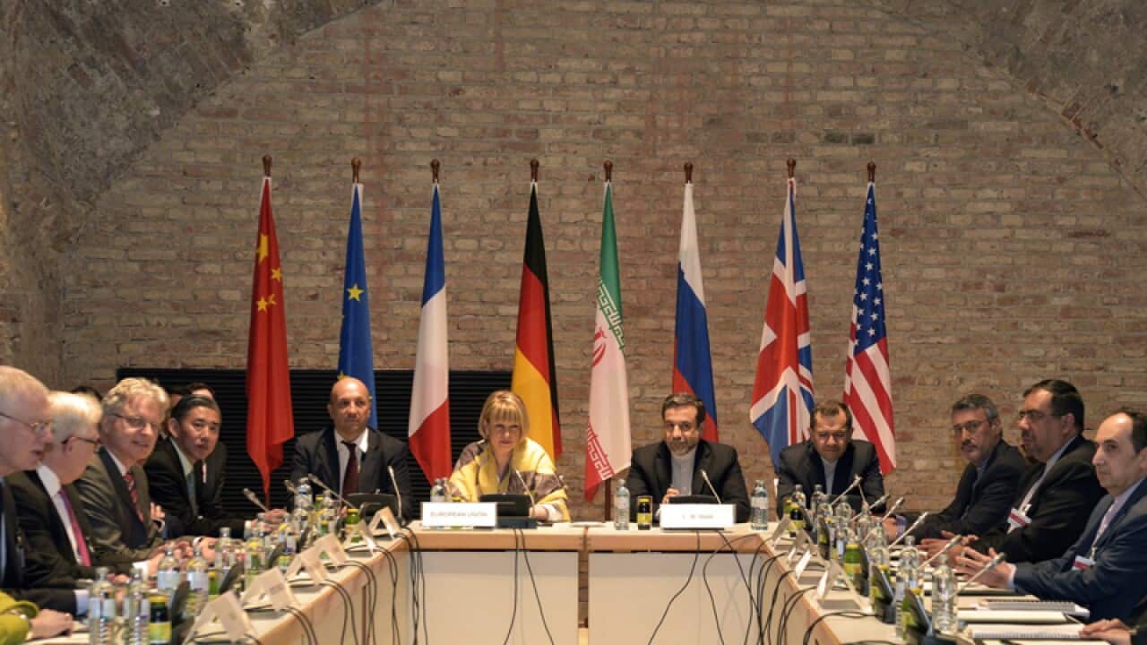 Round table talks into the Iran nuclear deal