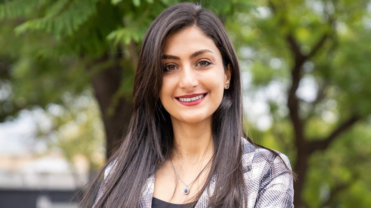 thumbnail_Headshot - Negin.jpg