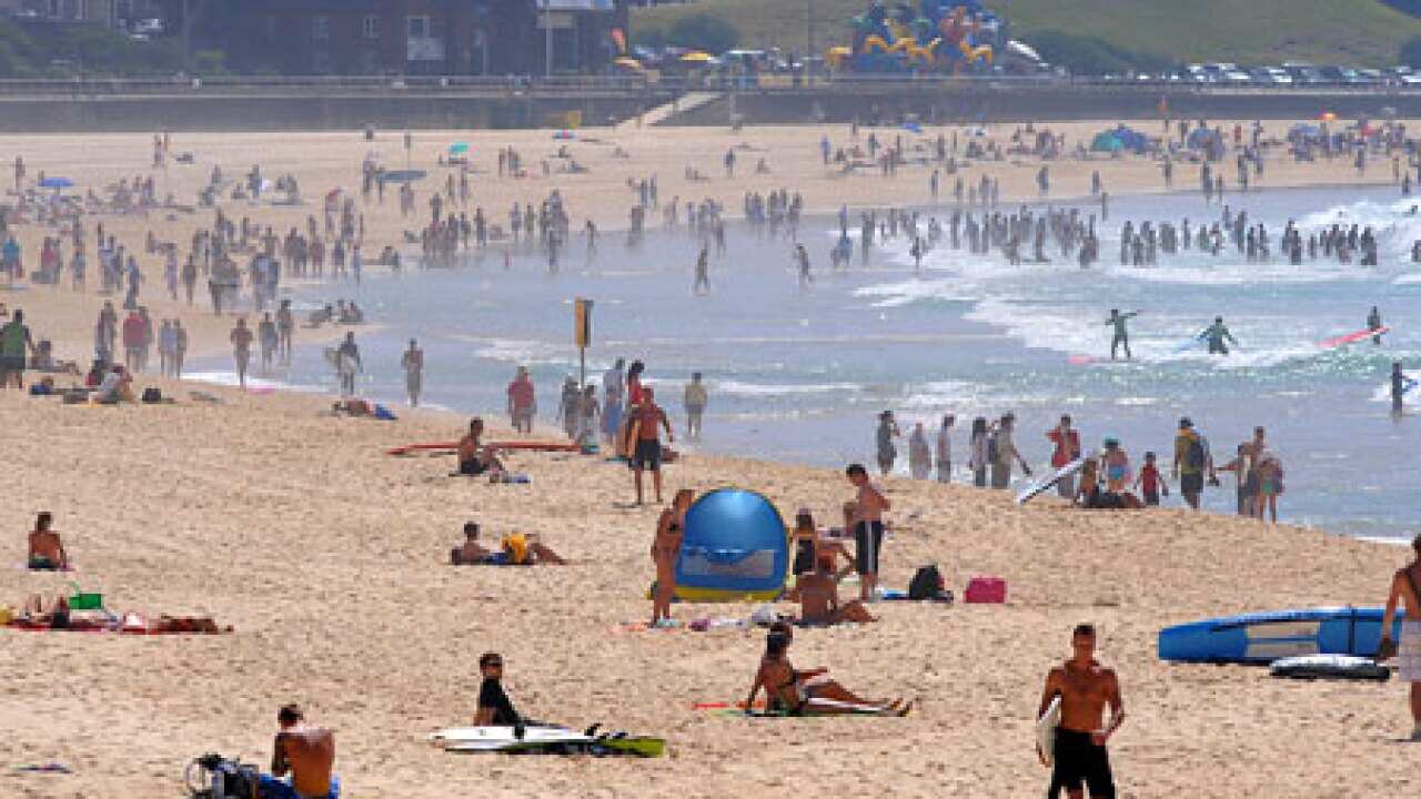 beach_heatwave_0601_B_aap_772176330