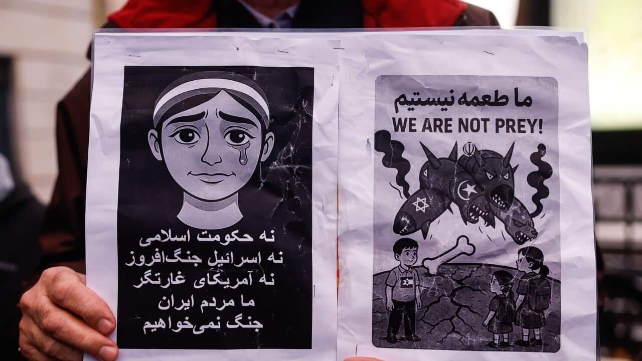 Paris rally in support of current protest movement in Iran