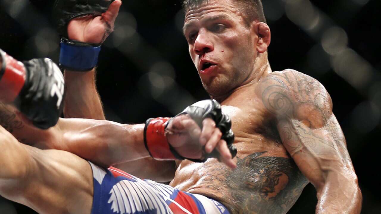 Rafael dos Anjos.
