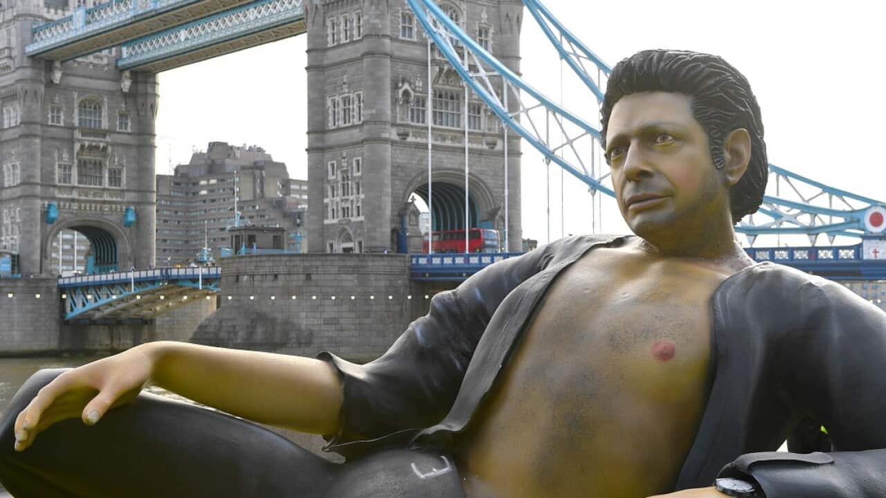 The 7.6-metre statue Jeff Goldblum.