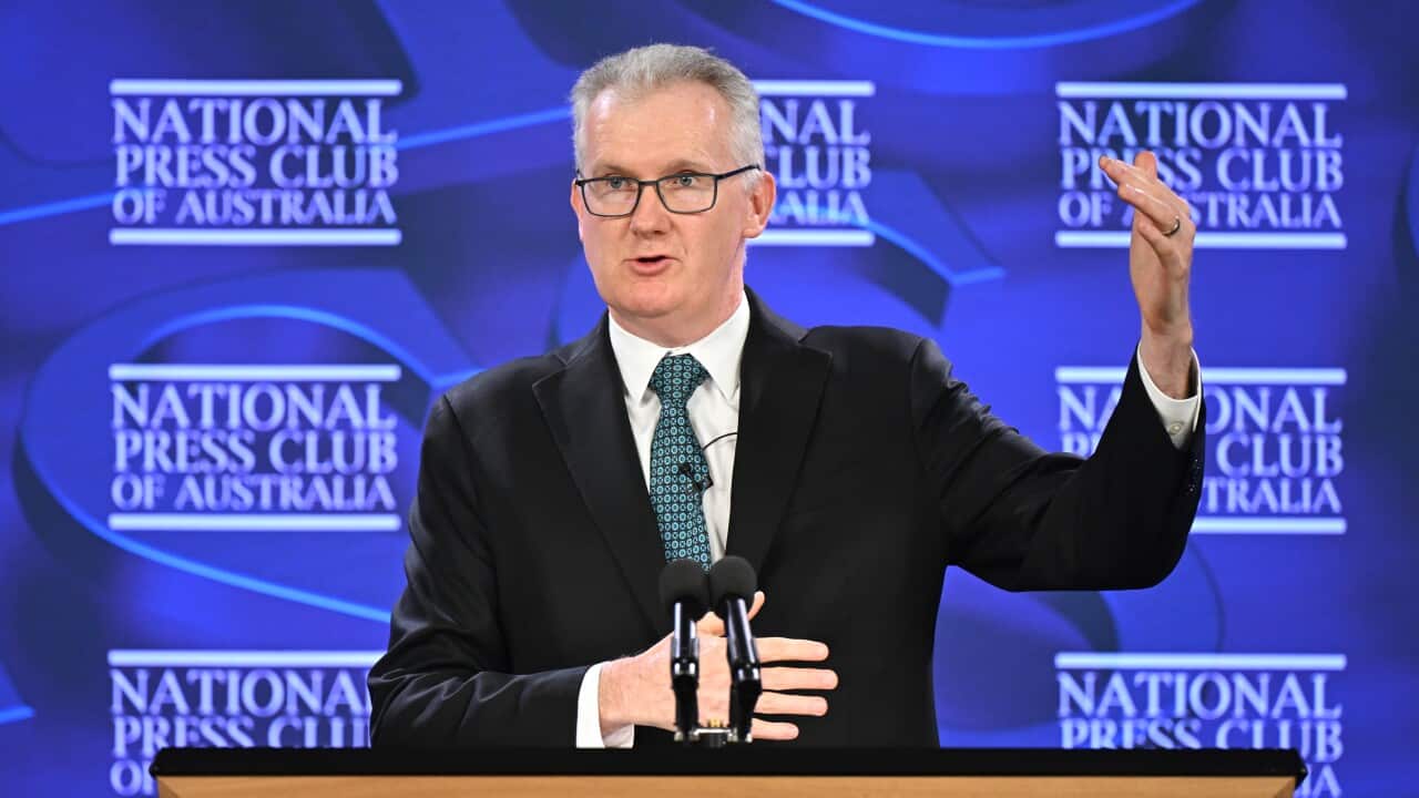 TONY BURKE PRESS CLUB