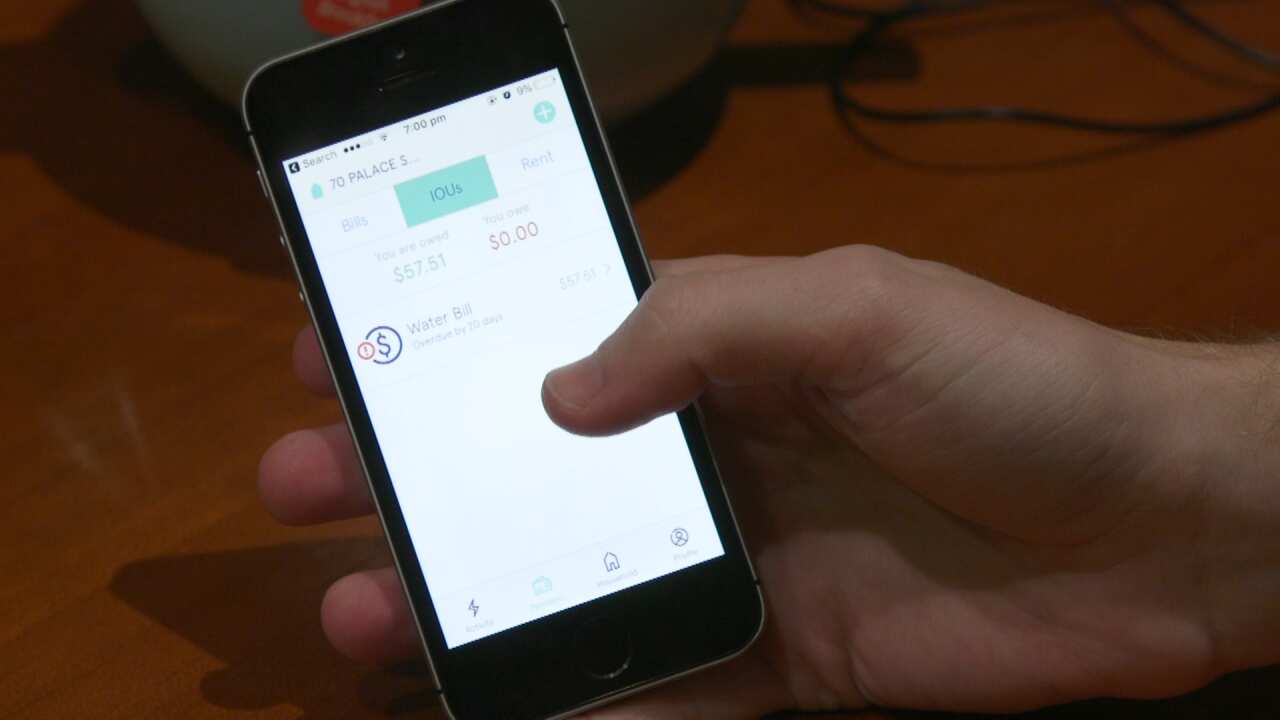 As well as keeping track of payments, Easyshare can schedule transactions.