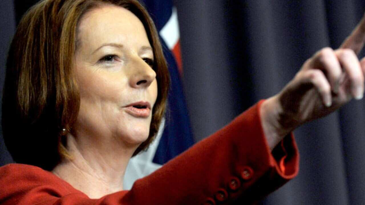 gillard_bin_laden_presser-20110507_b_aap_770782105