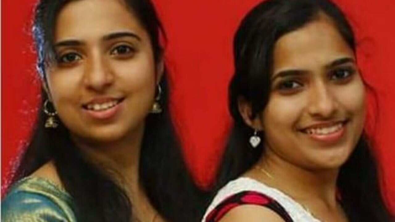 Two Indian sisters killed in car accident in Queensland | SBS Hindi