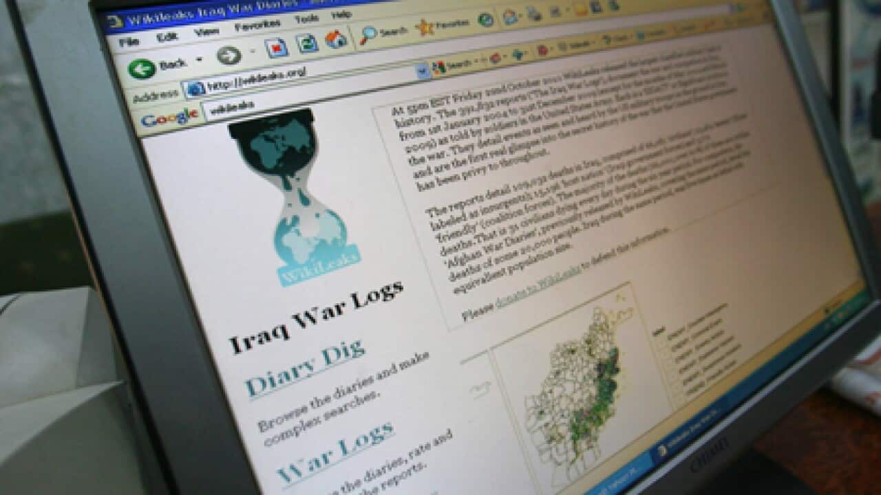 wikileaks_computer_page_101027_B_ap_1352619243