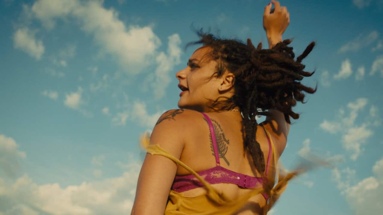 american-honey-backdrop.jpg