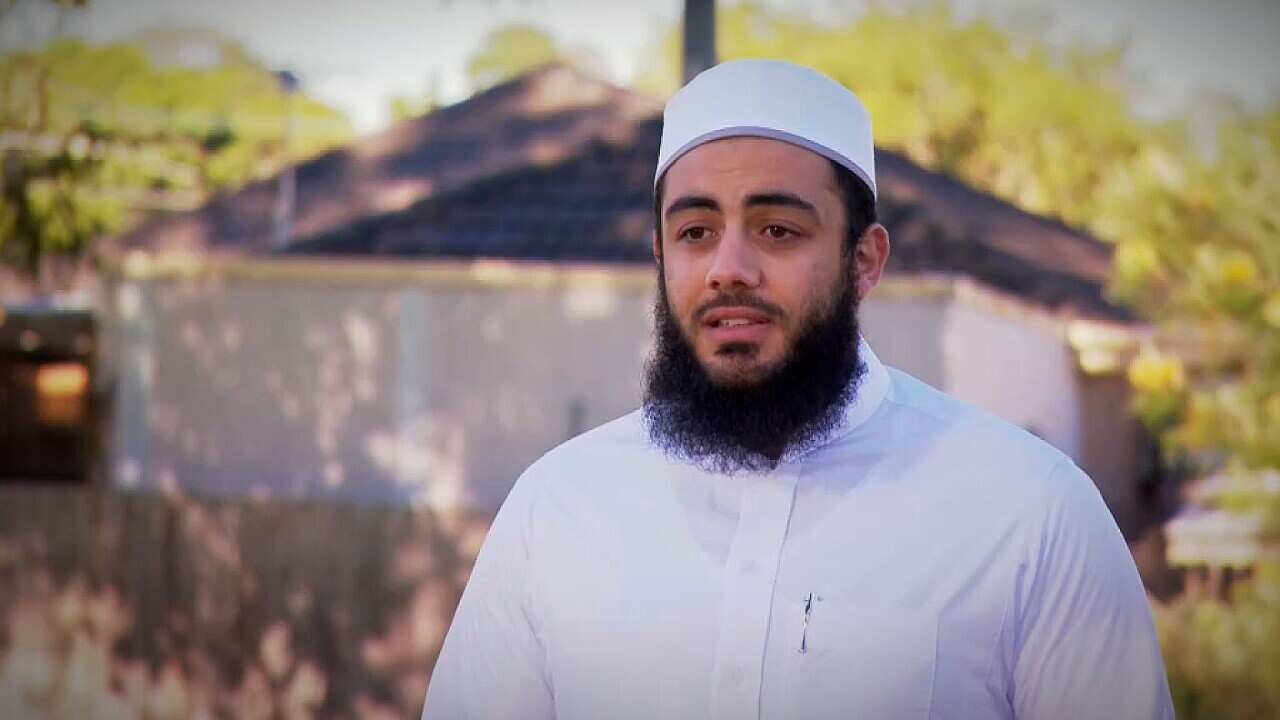 Sydney imam Ibrahim Dadoun received social media backlash after getting vaccinated (SBS)