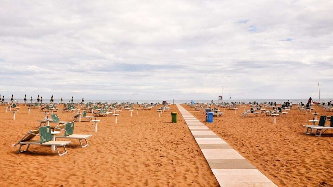 La spiaggia di Rimini è molto grande e ogni ombrellone ha 20mq a disposizione.