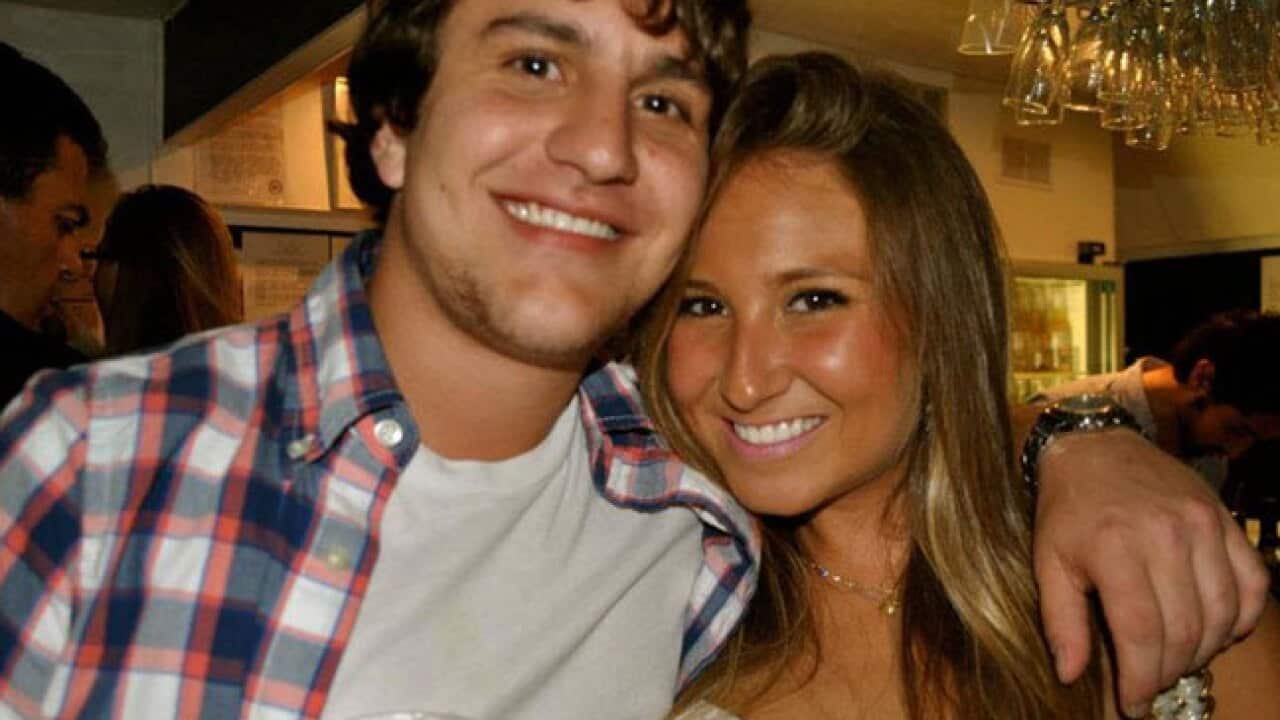 taserstudent_withBestetti_120325_B_facebook_2142382867