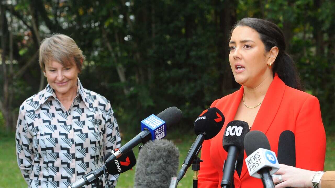 TRACY CHAPMAN FOLBIGG PRESSER