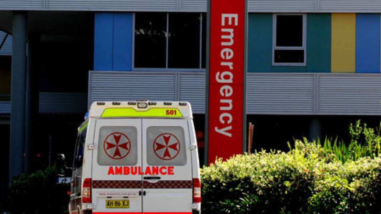 hospital_ambo_100413_l_aap_1148278687