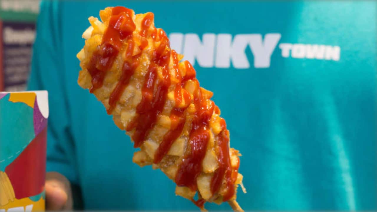 These Korean hot dogs are all the rage in their home country. (Audrey Bourget )