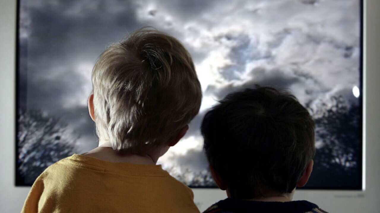 tv_kids_watching_110724_b_getty_1853219864