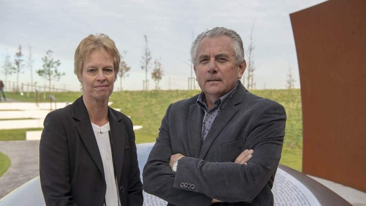 MH17 Familierechercheur coordinator Theo Vermeulen en collega Sylvia van Braak