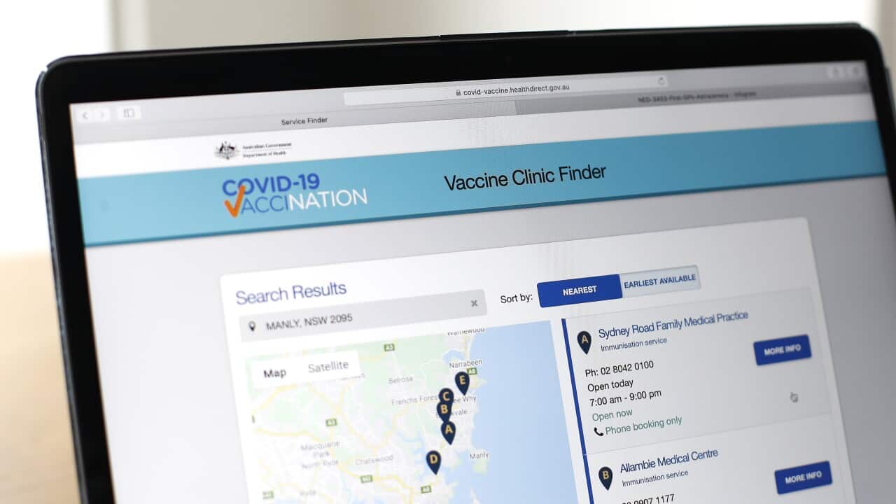 The federal government’s vaccine booking website has encountered technical problems just hours after its launch.
