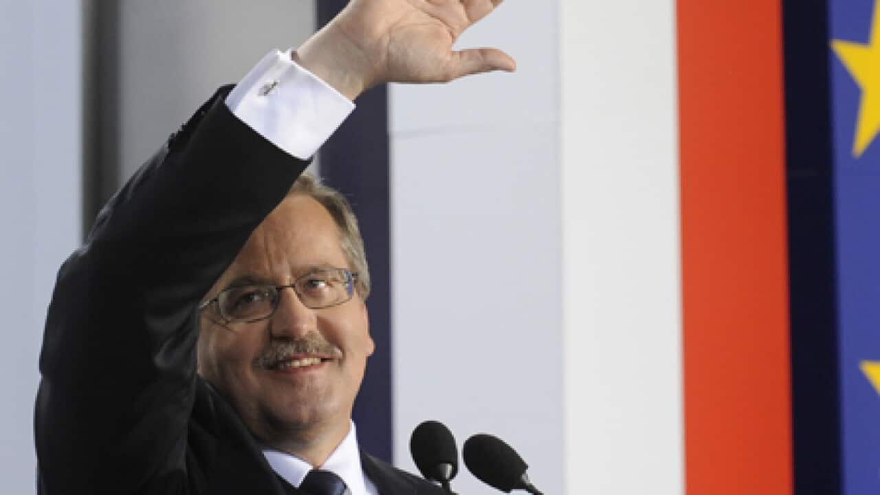 komorowski_poand_b_100705_ap_242046718