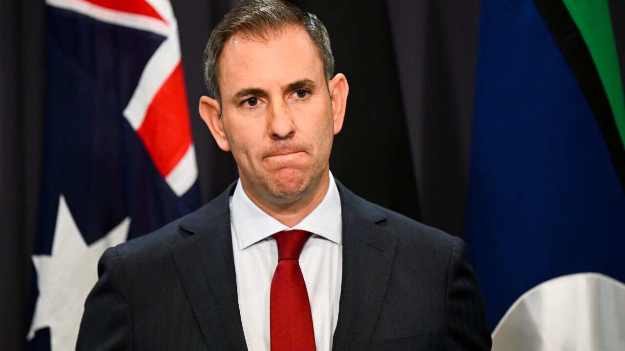 JIM CHALMERS PRESSER