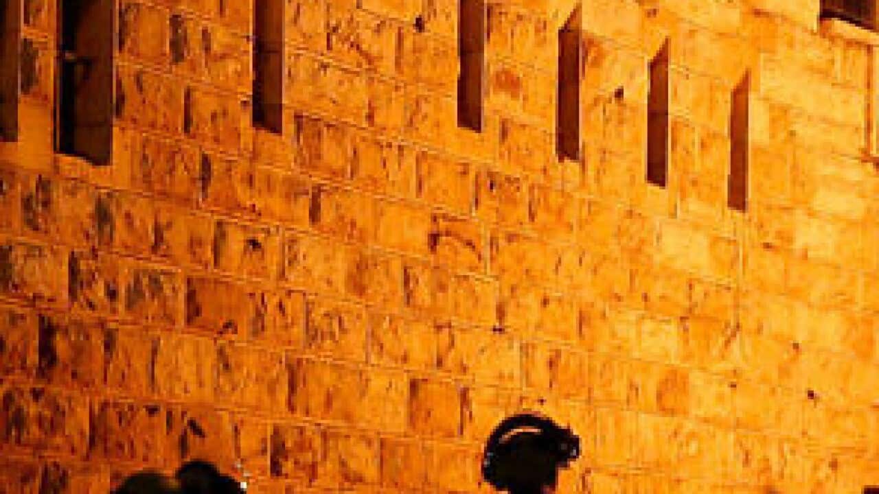 Israeli police officers clash with arabs in East Jerusalem on April 23, 2021. Photo by Jamal Awad/Flash90 *** Local Caption *** שער שכםמהומותמשטרהירושליםמזרח ירושלים